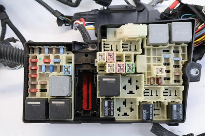 12-14 FORD FOCUS 2.0 FWD ENGINE FUSE BOX RELAY JUNCTION MODULE CV6T14K733 OEM