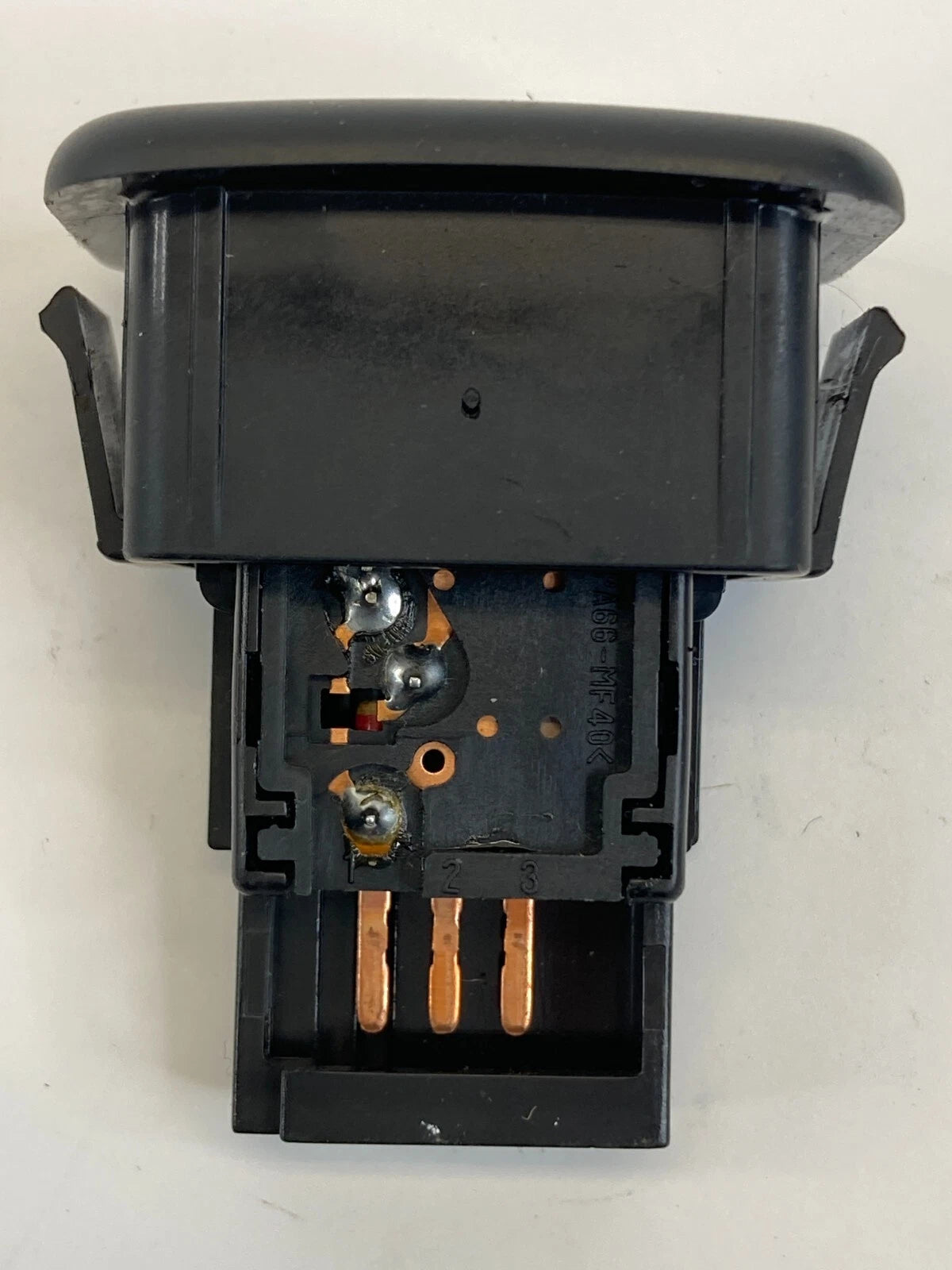 2003-2011 SAAB 9-3 93 SEDAN TRUNK LID LOCK OPEN RELEASE BUTTON SWITCH 12787917
