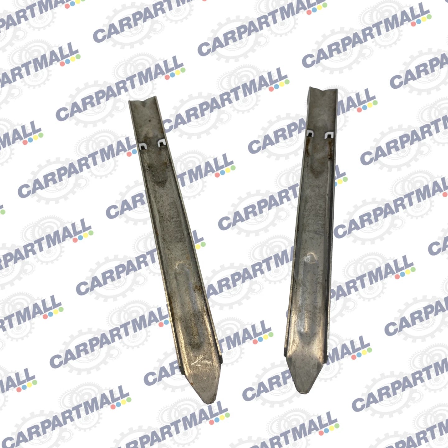 2008-2016 VOLVO XC70 HEADLAMP RETAINER CLIP ASSEMBLY SET OF 2 30678340 OEM