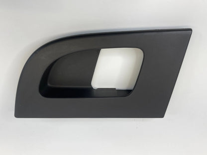 2003-2006 FORD EXPEDITION REAR RIGHT SIDE INTERIOR DOOR HANDLE COVER BEZEL OEM