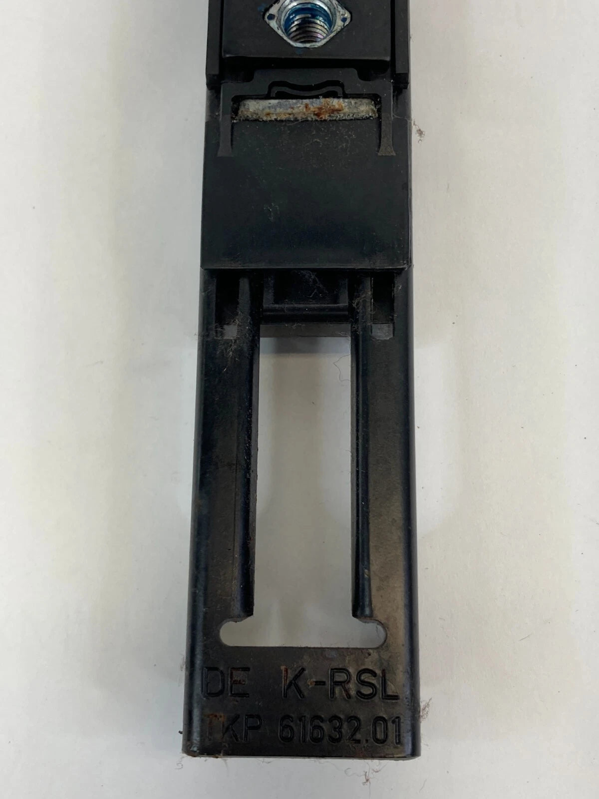 2003-2011 SAAB 9-3 93 SEDAN FRONT LEFT SEAT BELT HEIGHT ADJUSTER 6163201 OEM