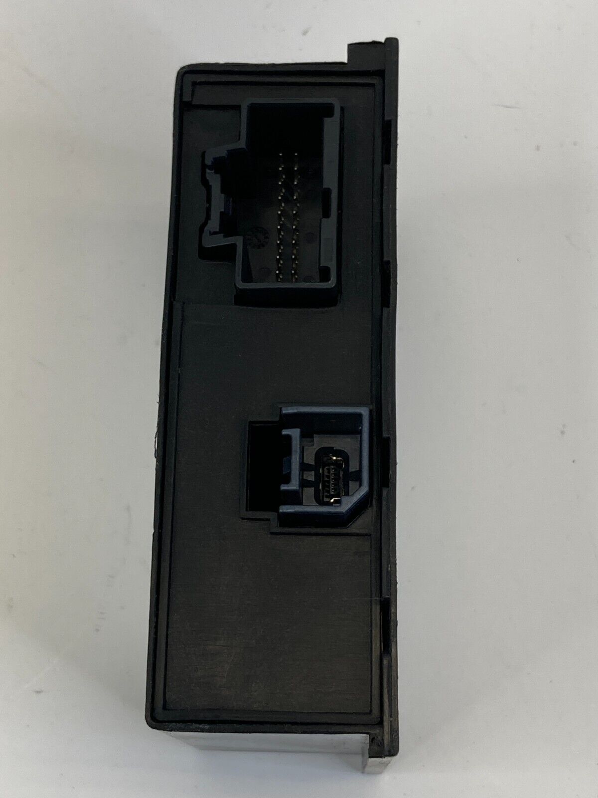 2011 2012 Buick Regal Multi Media Player Interface Module Unit 22796545 OEM