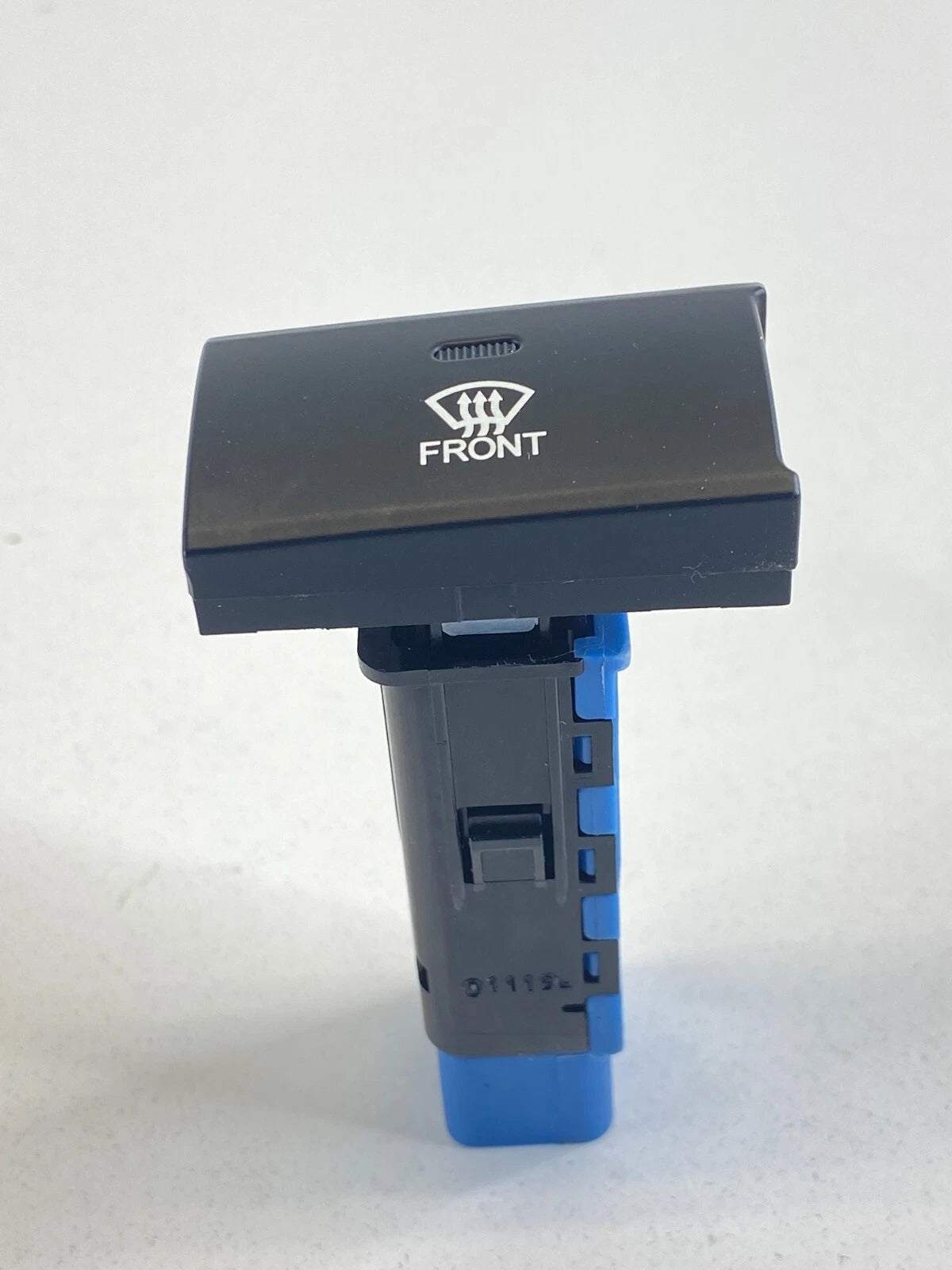 2010-2012 HYUNDAI SANTA FE DASH FRONT DEFROSTER CONTROL SWITCH BUTTON 621W05010