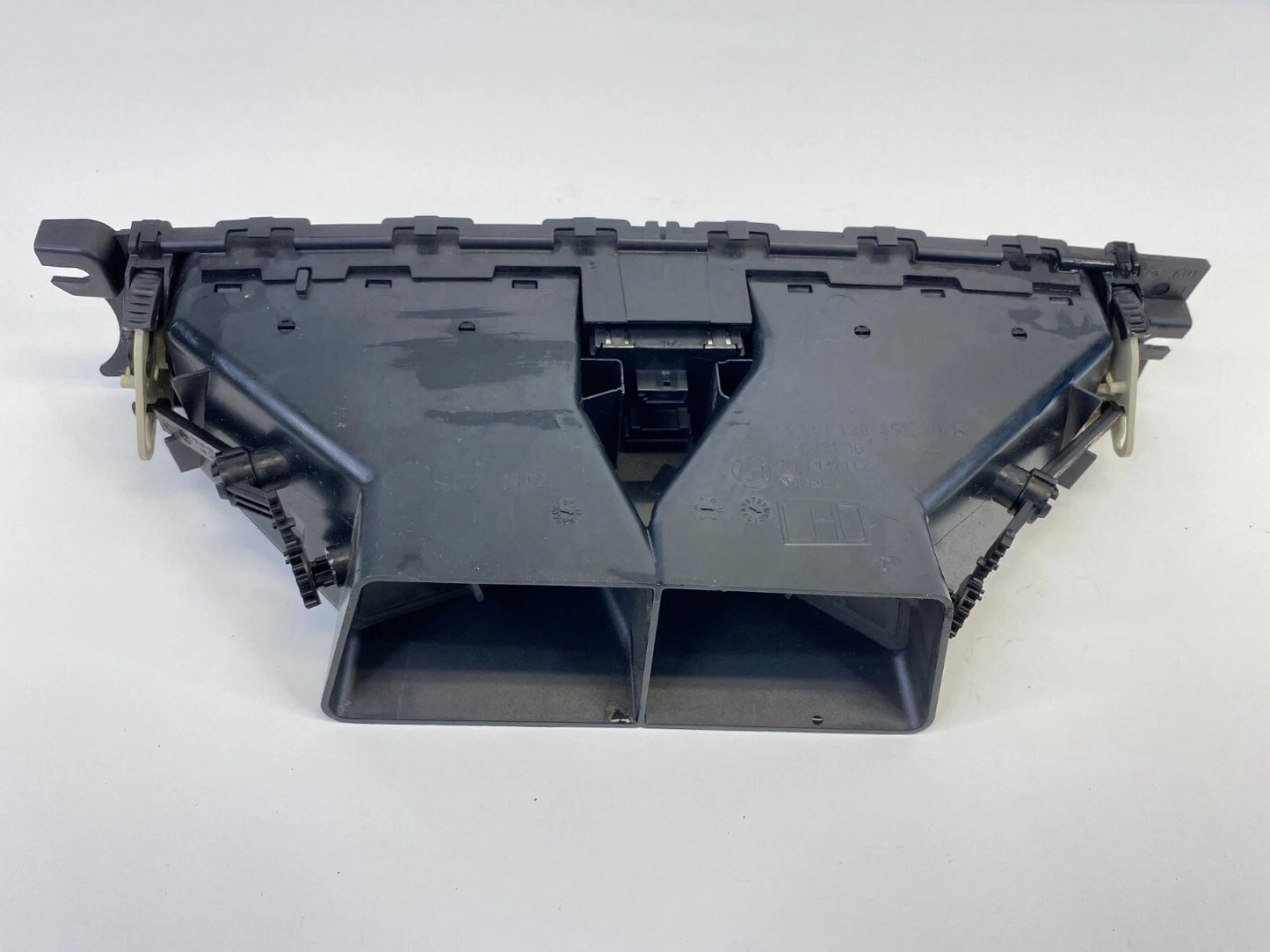 2006 BMW 330XI DASH CENTER DUCT AC AIR VENT GRILLE W/ HAZARD SWITCH 64229130458