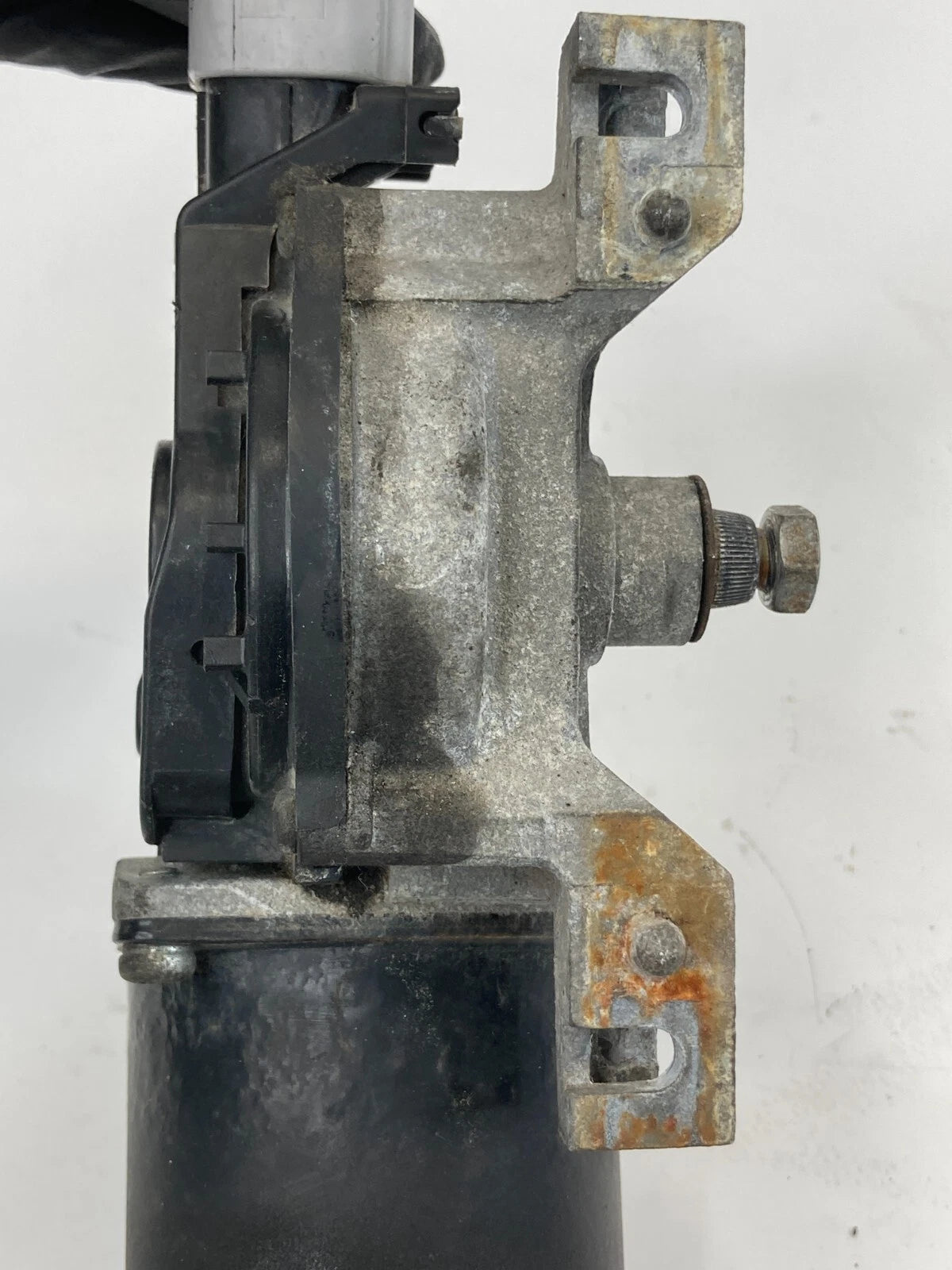 2006-2009 FORD FUSION MERCURY MILAN FRONT WINDSHIELD WIPER MOTOR ASSEMBLY OEM
