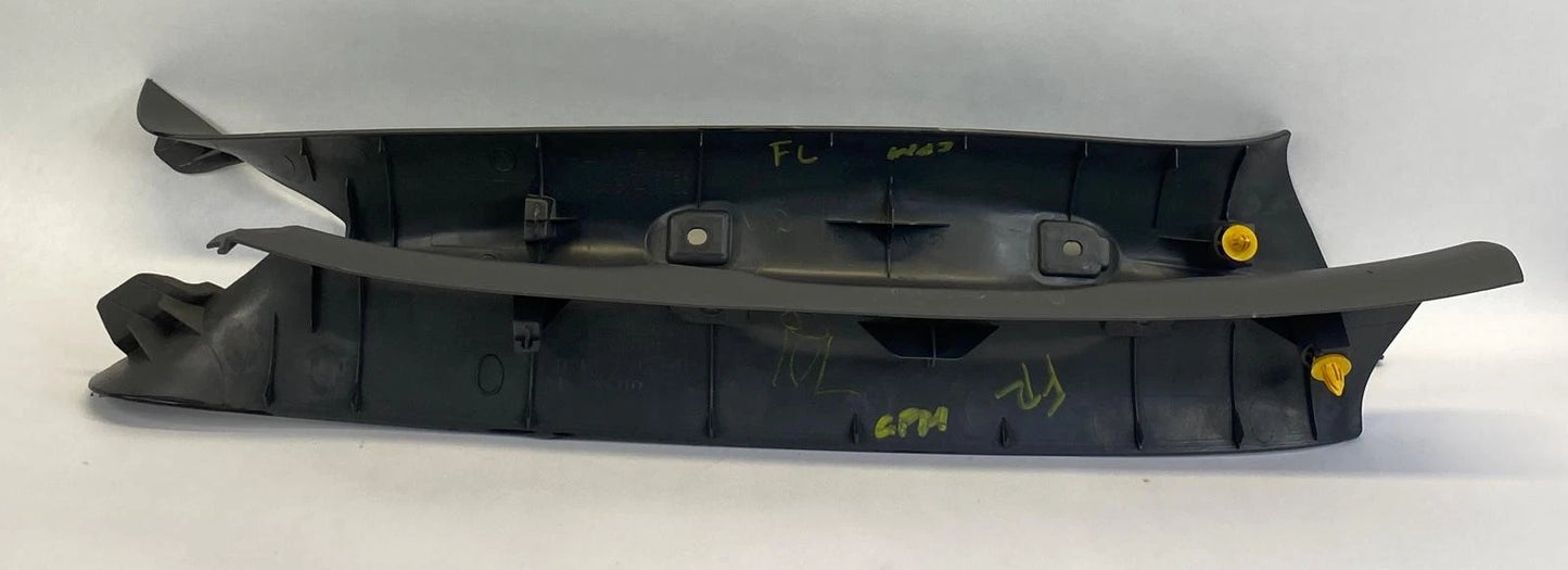2004-2006 TOYOTA TUNDRA DOUBLE CAB INTERIOR A-PILLAR TRIM BEZEL GRAB HANDLE SET