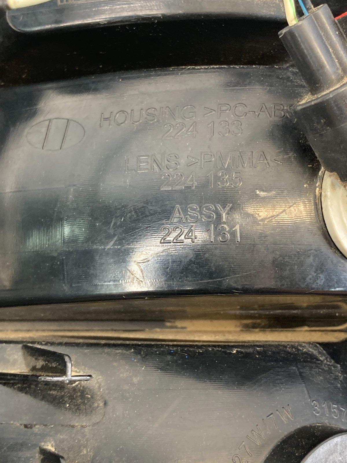 2008-2017 Jeep Patriot Left Driver Tail Light Taillight Taillamp Lamp OEM