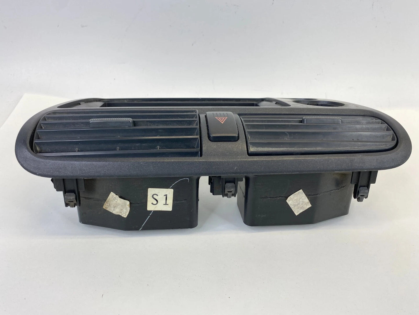 01-05 HONDA CIVIC CENTER DASH RADIO CLIMATE BEZEL PANEL W/ AIR VENT & HAZARD OEM