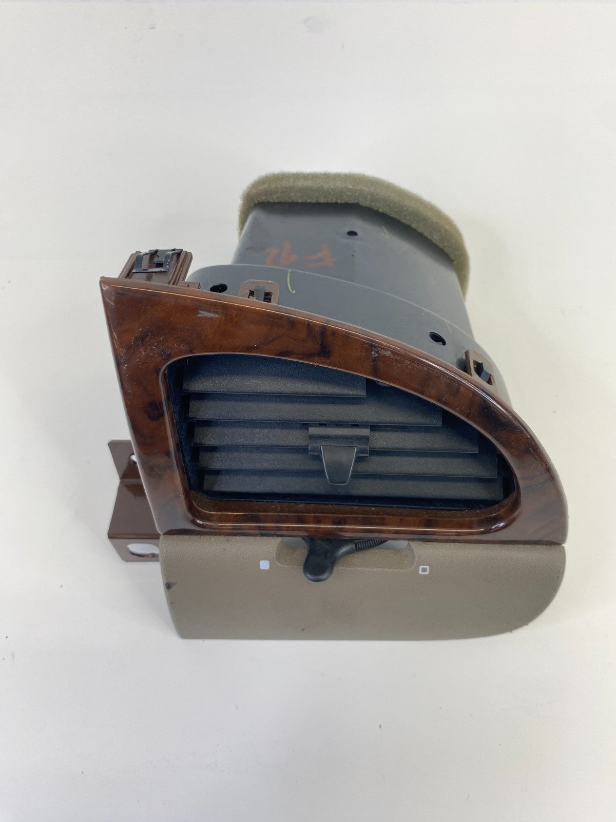 1998-2002 Lincoln Town Car Dash Right AC Air Vent Duct Grille Bezel XW1H19893AAW