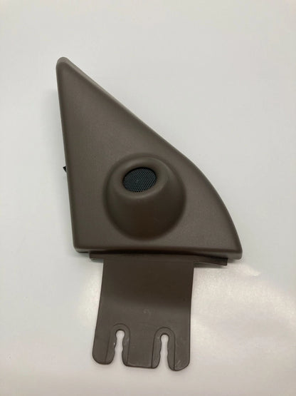 2004-2008 CHEVROLET MALIBU FRONT LEFT DRIVER DOOR TWEETER SPEAKER W/ TRIM COVER