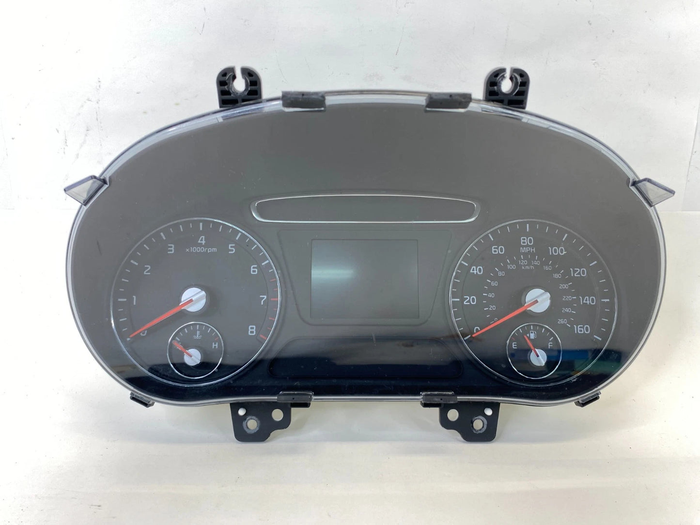 2016-2018 KIA SORENTO A/T INSTRUMENT CLUSTER SPEEDOMETER GAUGES 139.624 MILES