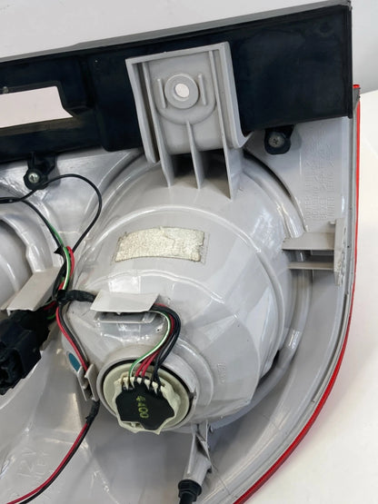 2010-2015 CHEVROLET EQUINOX RIGHT PASSENGER SIDE TAIL LIGHT TAILLIGHT LAMP OEM