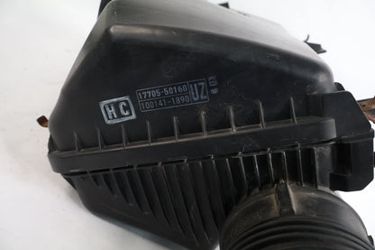 2003-2005 4RUNNER AIR FILTER BOX HOUSING UPPER AND LOWER OEM 17705-50160