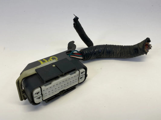 2008 2009 FORD TAURUS ANTI LOCK BRAKE ABS PUMP MODULE WIRE CONNECTOR PIGTAIL OEM