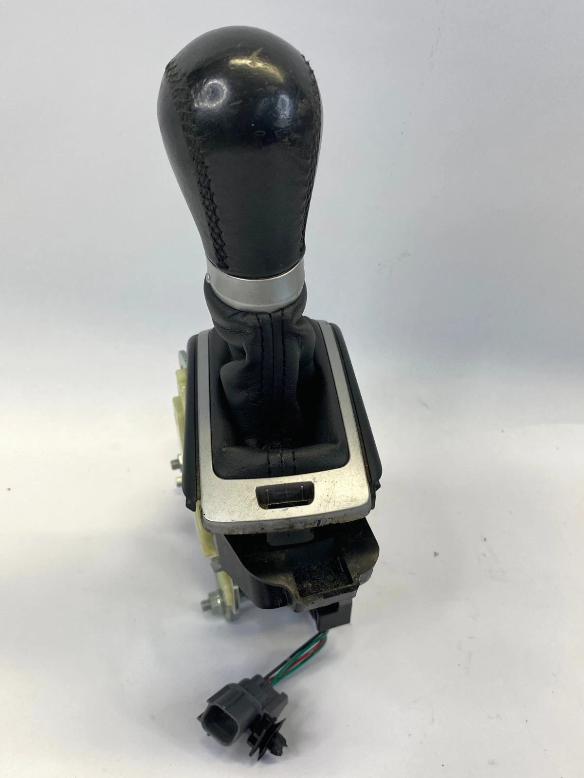 2009-2014 ACURA TL A/T FLOOR GEAR SHIFTER SELECTOR LEVER W BOOT KNOB LEATHER OEM