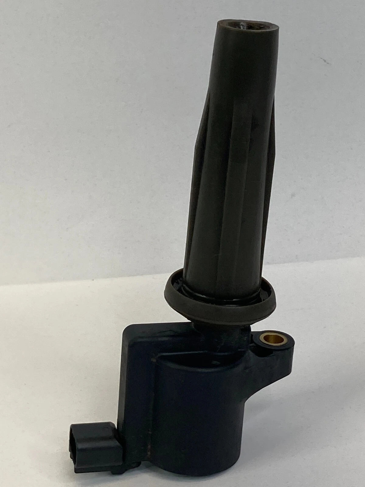 04 05 06 MAZDA 3 MAZDA3 2.0L ENGINE IGNITION COIL IGNITER 4M5G12A366BC OEM