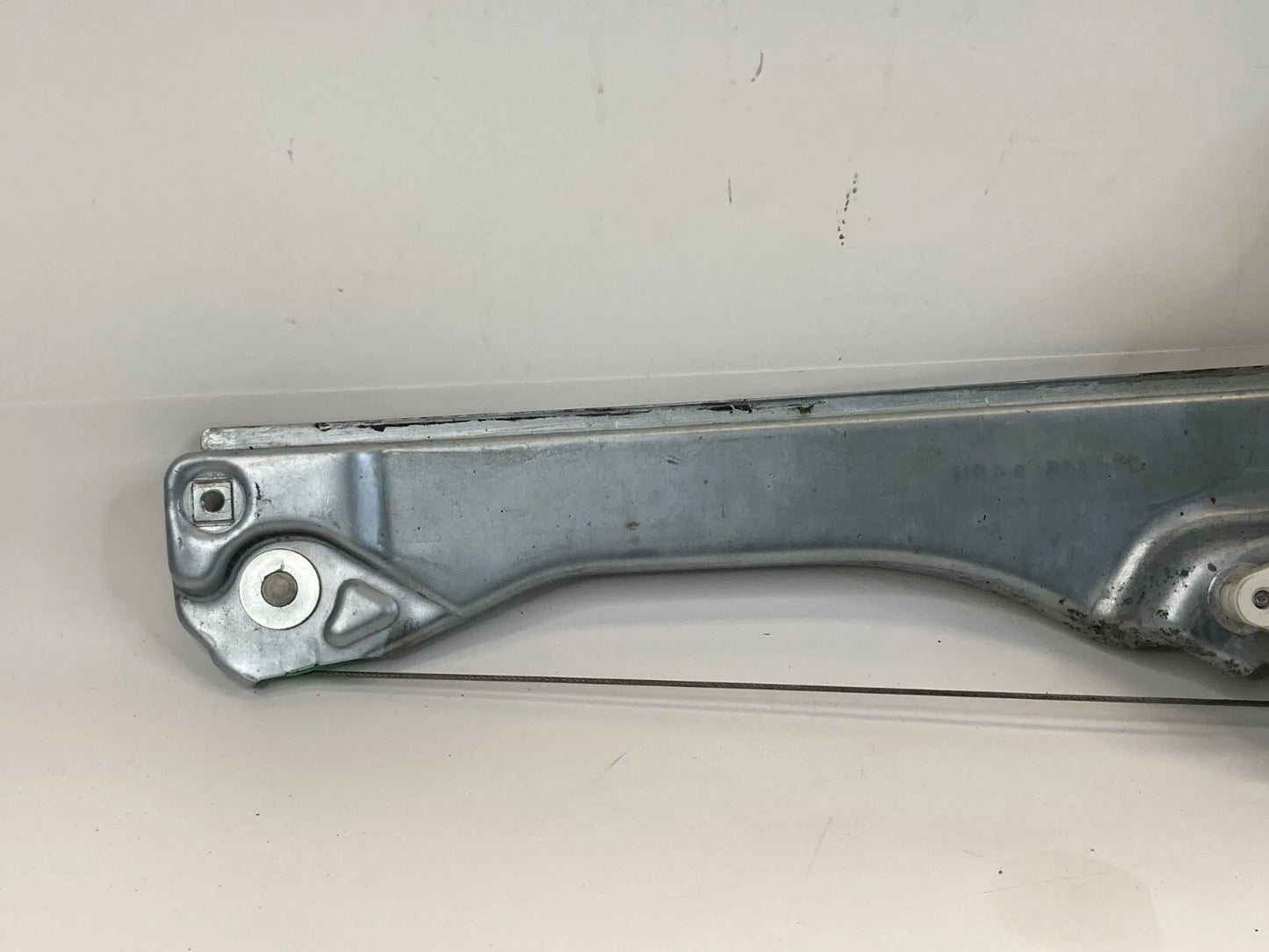 2007-2012 GMC ACADIA REAR RIGHT PASSENGER WINDOW MOTOR REGULATOR 970446106 OEM