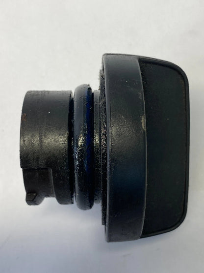 2011-2017 CHEVROLET EQUINOX 2.4L L4 ENGINE OIL FILLER CAP TOP COVER ASSY OEM