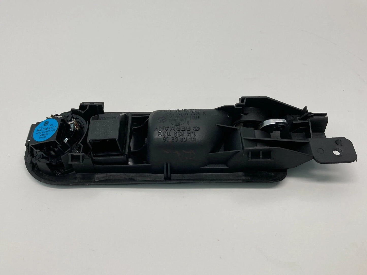 2001-2005 VOLKSWAGEN PASSAT REAR LEFT SIDE INTERIOR DOOR HANDLE 3B0839113 OEM