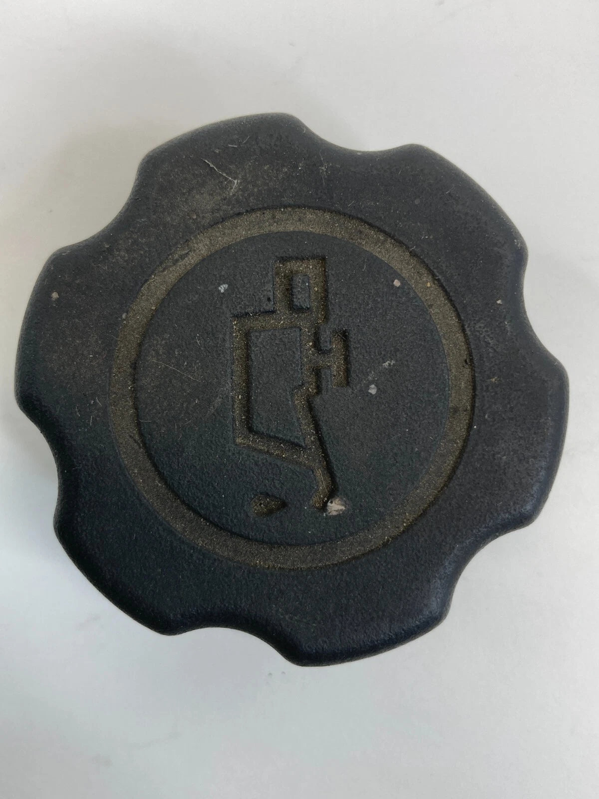 2003-2006 KIA SORENTO 3.5L V6 16V ENGINE OIL FILLER FLUID CAP OEM