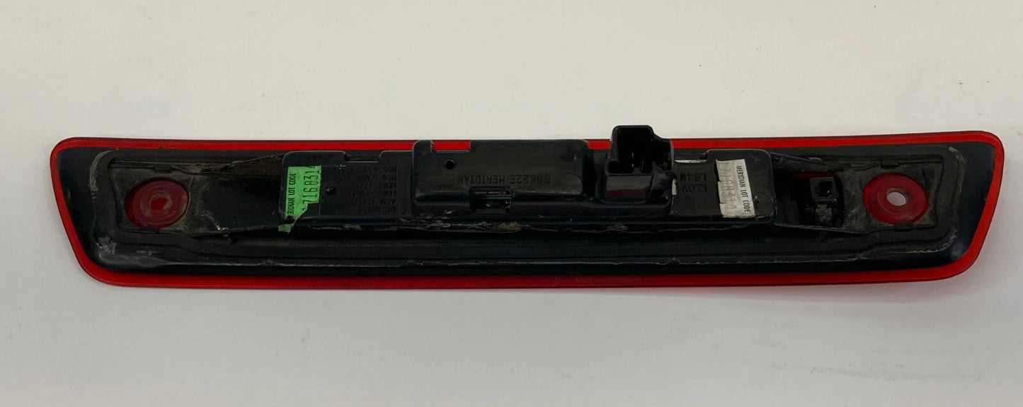 2005-2010 JEEP GRAND CHEROKEE THIRD CENTER HIGH MOUNTED STOP LAMP LEN 55156389AC