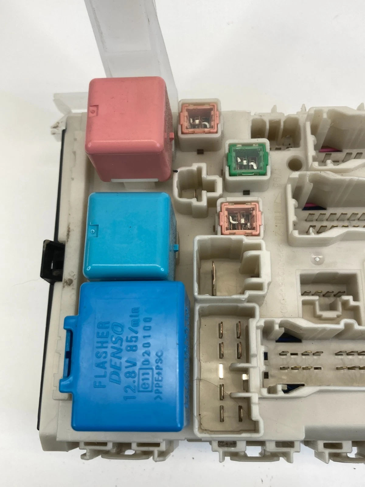 2009-2013 TOYOTA COROLLA 1.8L A/T INTERIOR FUSE RELAY FUSE BOX BLOCK 82730-02210
