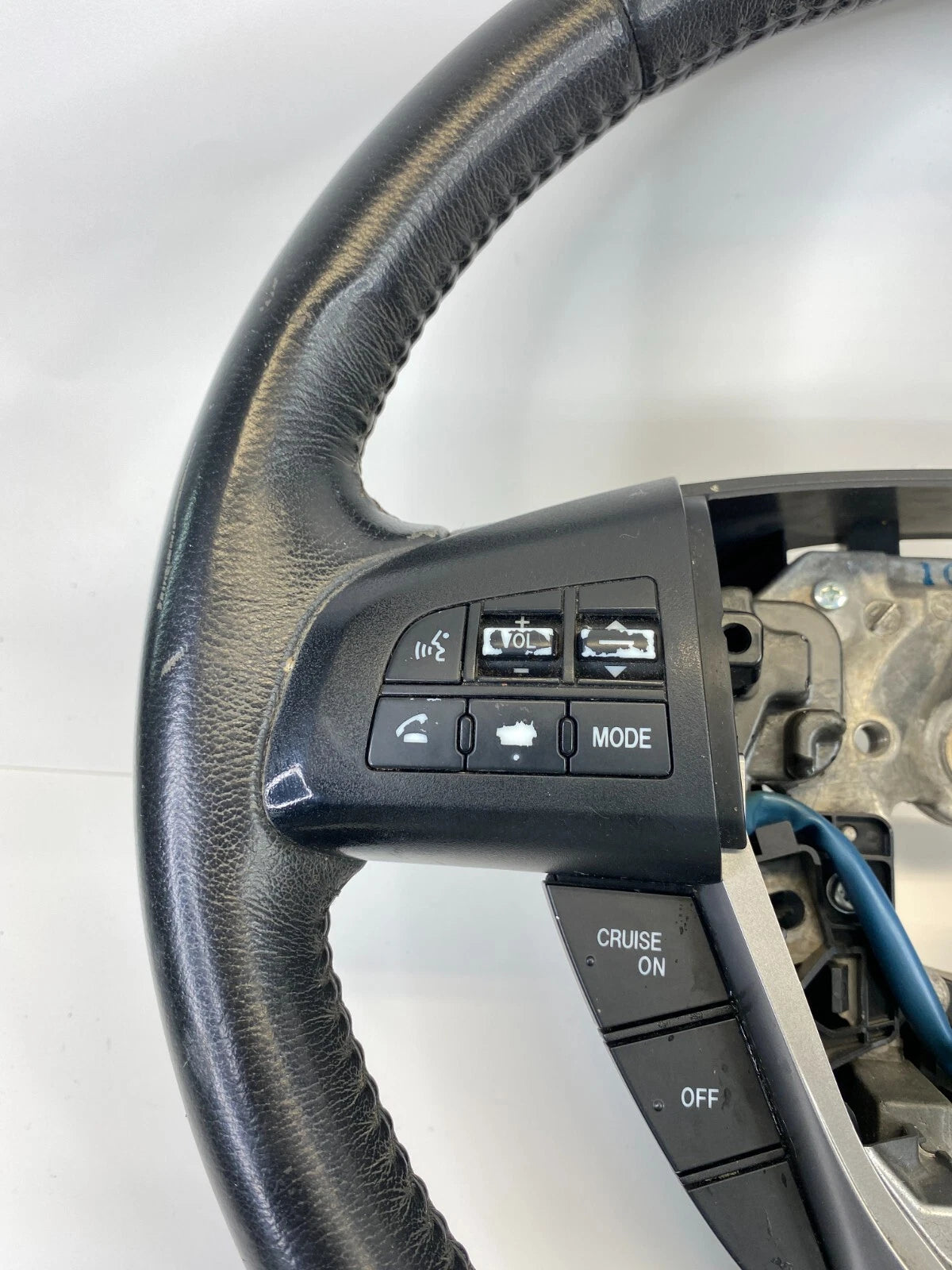 2007-2012 MAZDA CX-7 CX7 DRIVER STEERING WHEEL W/ CRUISE CONTROL SWITCHES OEM