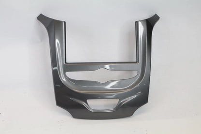 16-19 CHEVROLET CRUZE CENTER DASH RADIO BEZEL TRIM PANEL SURROUND OEM 84068492