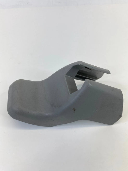 07-11 TOYOTA CAMRY FRONT RIGHT OUTER SEAT SIDE TRACK END COVER PANEL 72137-06030