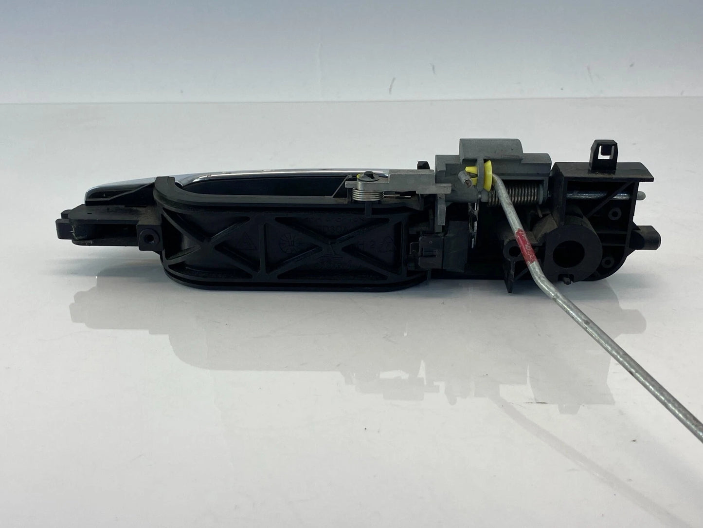 2008-2011 FORD FOCUS REAR RIGHT PASSENGER SIDE EXTERIOR DOOR HANDLE ASSEMBLY OEM