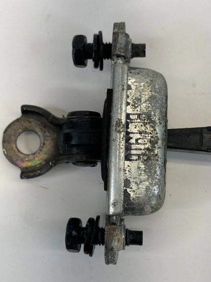 2006-2010 HYUNDAI SONATA FRONT RIGHT DOOR CHECK STOPPER CHECK STRAP HINGE ASSY