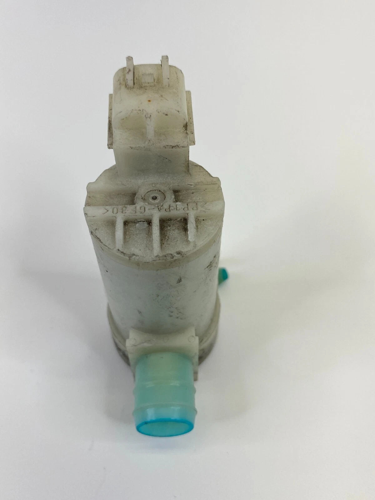 2003 04 05 06 07 2008 INFINITI G35 WINDSHIELD WASHER PUMP 2224625-A