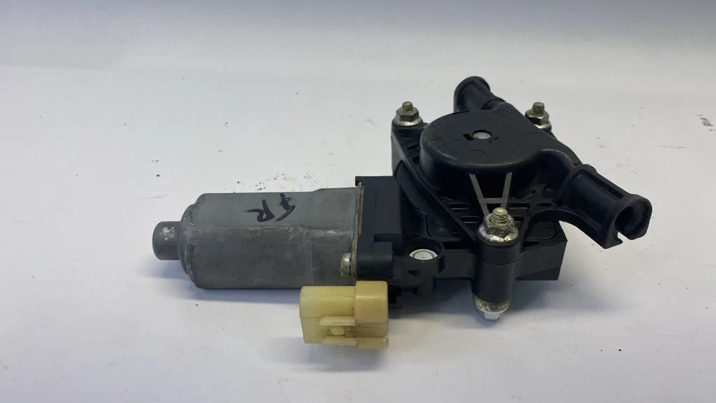 2006-2011 HYUNDAI ACCENT SEDAN FRONT RIGHT PASSENGER POWER WINDOW MOTOR OEM