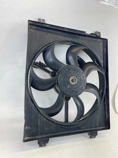 2004 04 KIA CERATO ENGINE RADIATOR COOLING FAN MOTOR ASSEMBLY 97730-2FXXX OEM