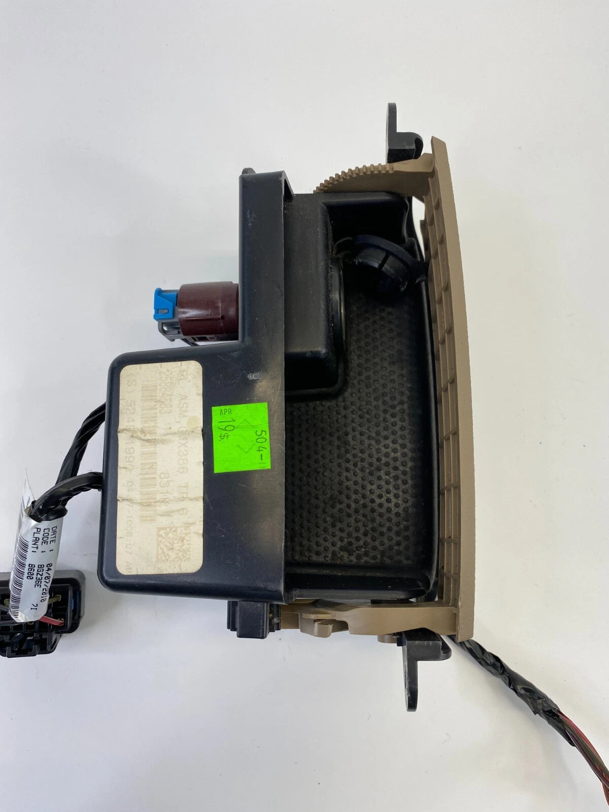 2008-2012 CHEVROLET MALIBU CENTER CONSOLE STORAGE COMPARTMENT W/ POWER OUTLET