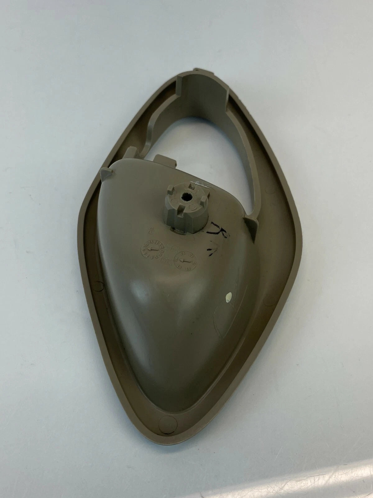 2005 2006 2007 MERCURY MARINER REAR RIGHT SIDE INTERIOR DOOR HANDLE COVER BEZEL
