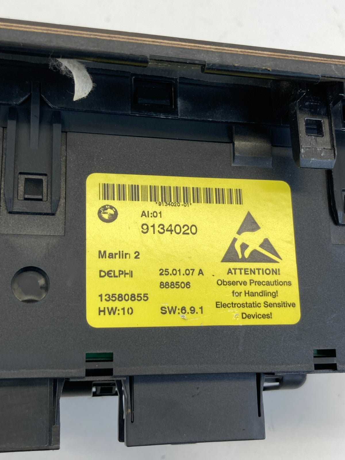 04-07 BMW 525i Lower Dash Storage Panel w/ DTC & Heated Seat Switch 31464-0000