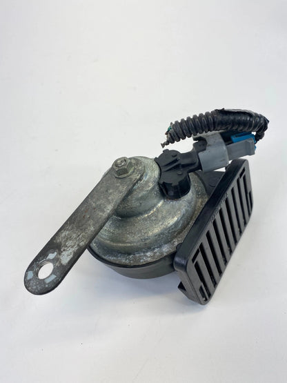 12-15 CHEVROLET CAPTIVA SPORT HIGH TONE NOTE HORN ALARM SIREN AM80S-E3553 OEM