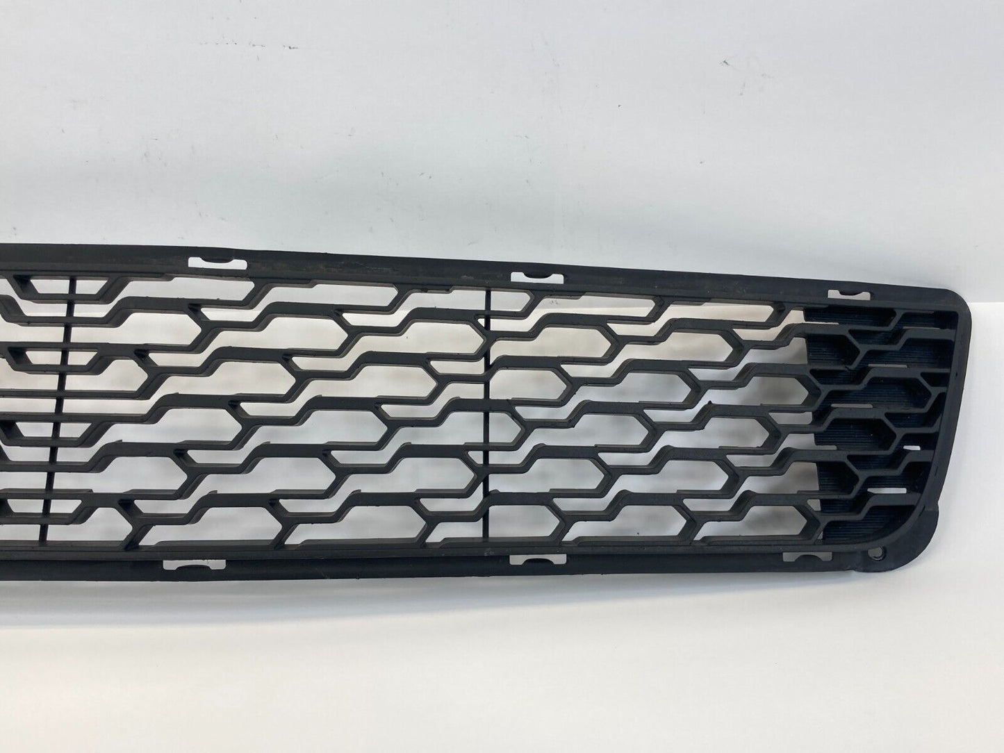 2011 2012 2013 Kia Forte Front Bumper Lower Center Grill Grille 86522-1M600 OEM