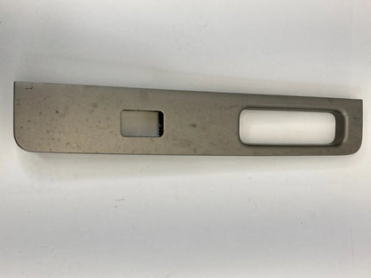 03-06 LINCOLN NAVIGATOR REAR RIGHT SIDE DOOR WINDOW SWITCH BEZEL 2L7X-14A567 OEM