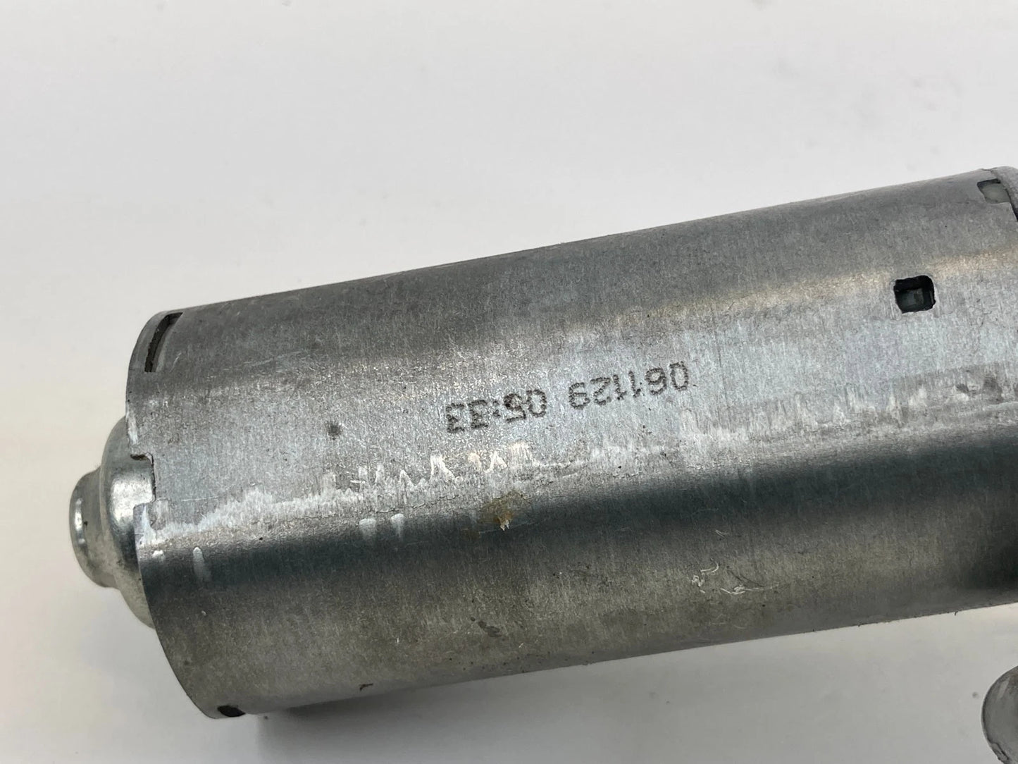 2002-2017 FORD EXPEDITION REAR BACK GLASS WIPER MOTOR ASSY F006-B20-110 OEM