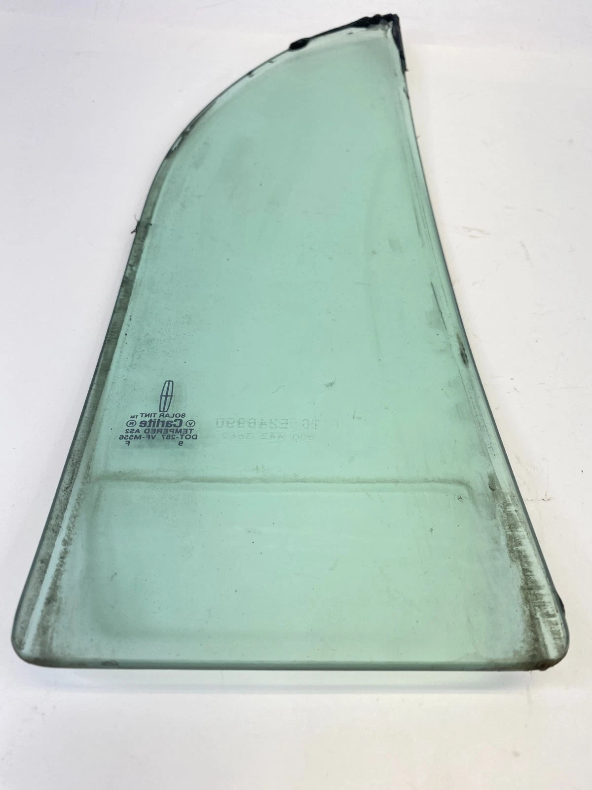 1998-2011 LINCOLN TOWN CAR LEFT REAR DRIVER SIDE QUARTER GLASS WINDOW OEM