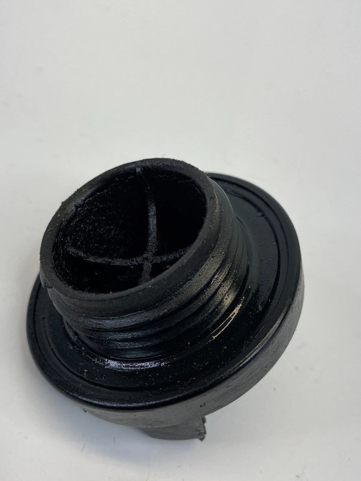 2004 2005 04 05 TOYOTA RAV4 2.4L ENGINE OIL FILLER FLUID CAP LID SAE 5W-20 OEM