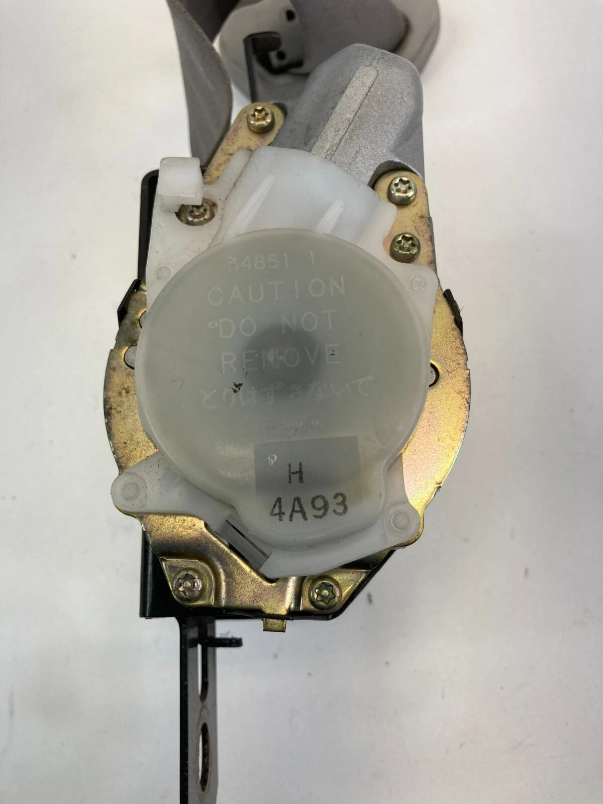 2003 2004 HONDA ODYSSEY FRONT RIGHT PASSENGER SIDE SEAT BELT RETRACTOR FR RH OEM