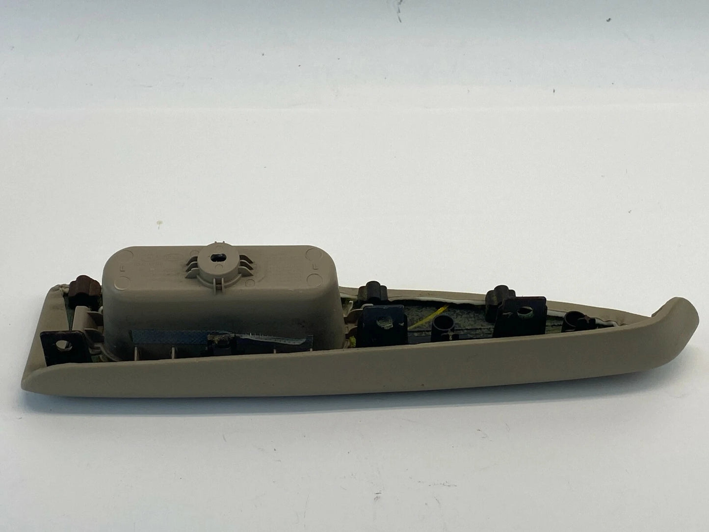 2006-2008 KIA OPTIMA FRONT RIGHT DOOR ARMREST PULL HANDLE 82740-2G000 OEM