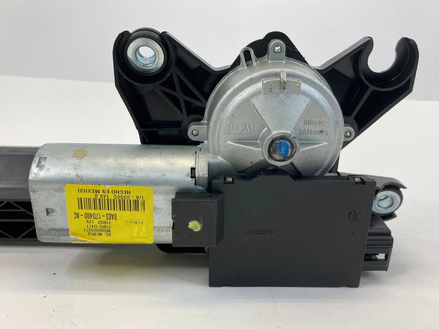 2009-2012 FORD FLEX REAR WIPER MOTOR W/ THIRD BRAKE LIGHT 8A83-17D400-AC OEM