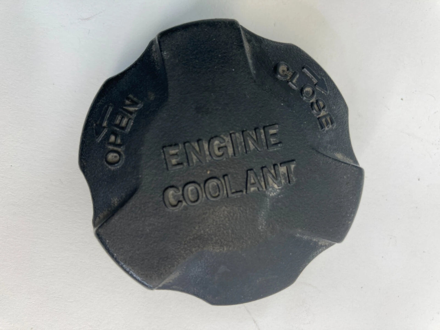 06-11 HYUNDAI ACCENT 1.6L RADIATOR ENGINE COOLANT RESERVOIR CAP TANK COVER OEM