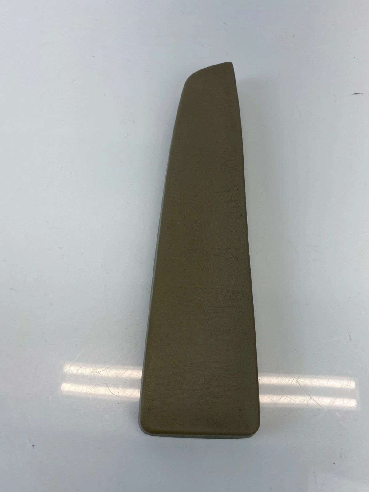 05-07 MERCURY MARINER FRONT LEFT DOOR ARMREST PAD BEZEL TRIM PANEL 5E6X-7824101