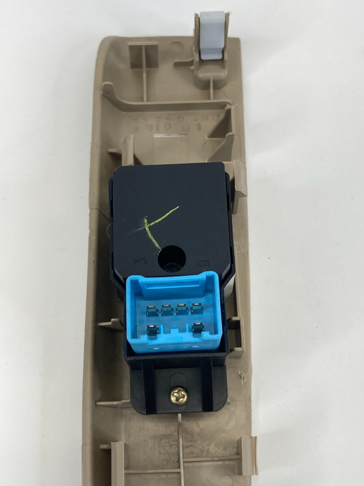 05-10 Honda Odyssey Rear Right Door Power Window Switch w/ Bezel 83740-SHJ-A010