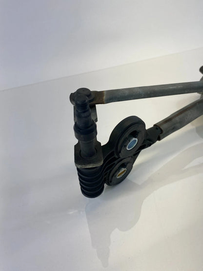 2007-2013 BMW X5 Front Windshield Wiper Linkage Motor 4418698 OEM